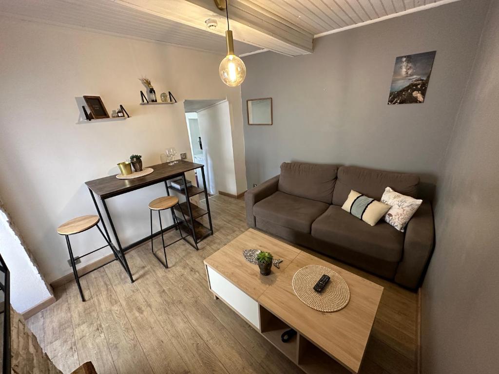 T1 charmant et typique sur les hauteurs de Bastia - 아파트