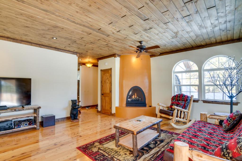 Pagosa Springs Vacation Rental 6 Mi to Downtown! photo 4