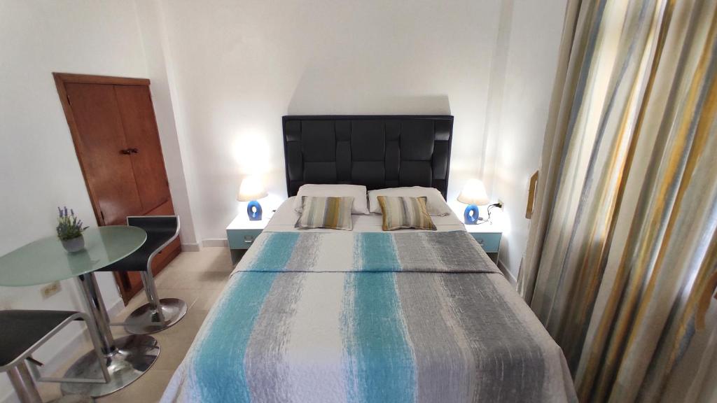BELLA SUITE frente al Aeropuerto photo 3