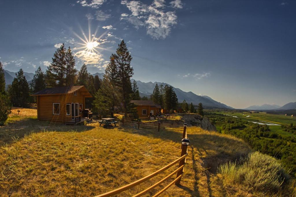 The Raven's Nest Resort & Campground photo 1