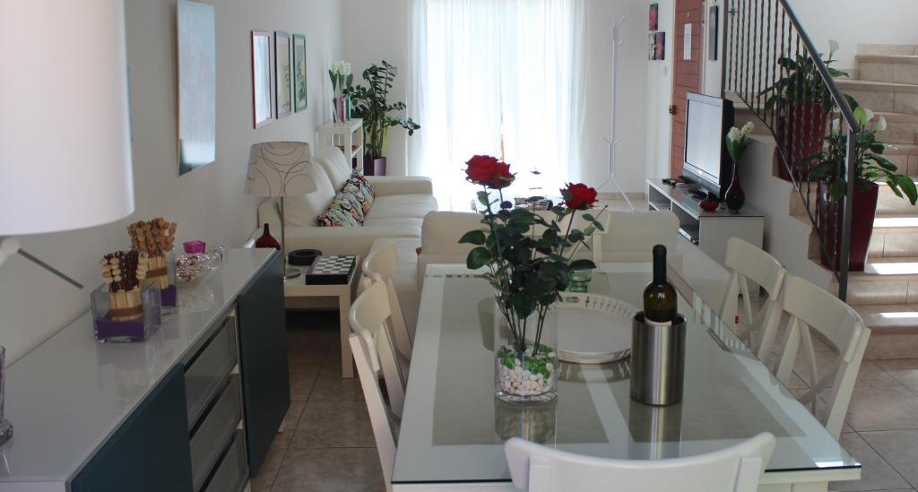 Estia Luxury Maisonette photo 2