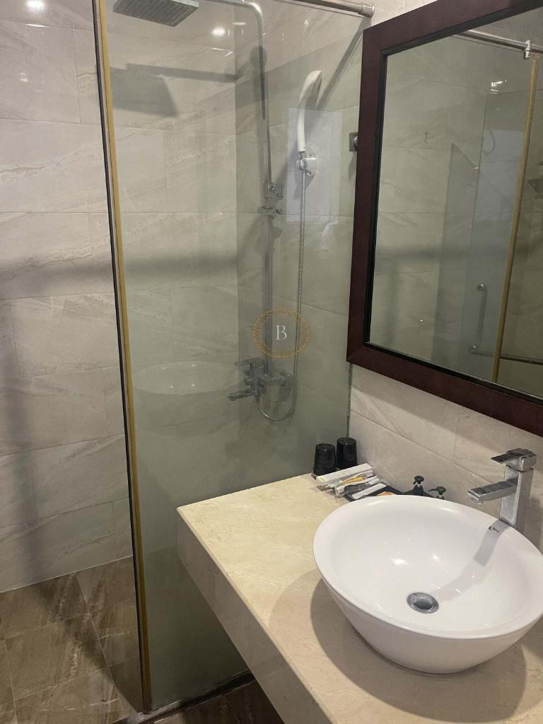 Trung Nam Hotel - 64 Nguyen Truong To - by Bay Luxury