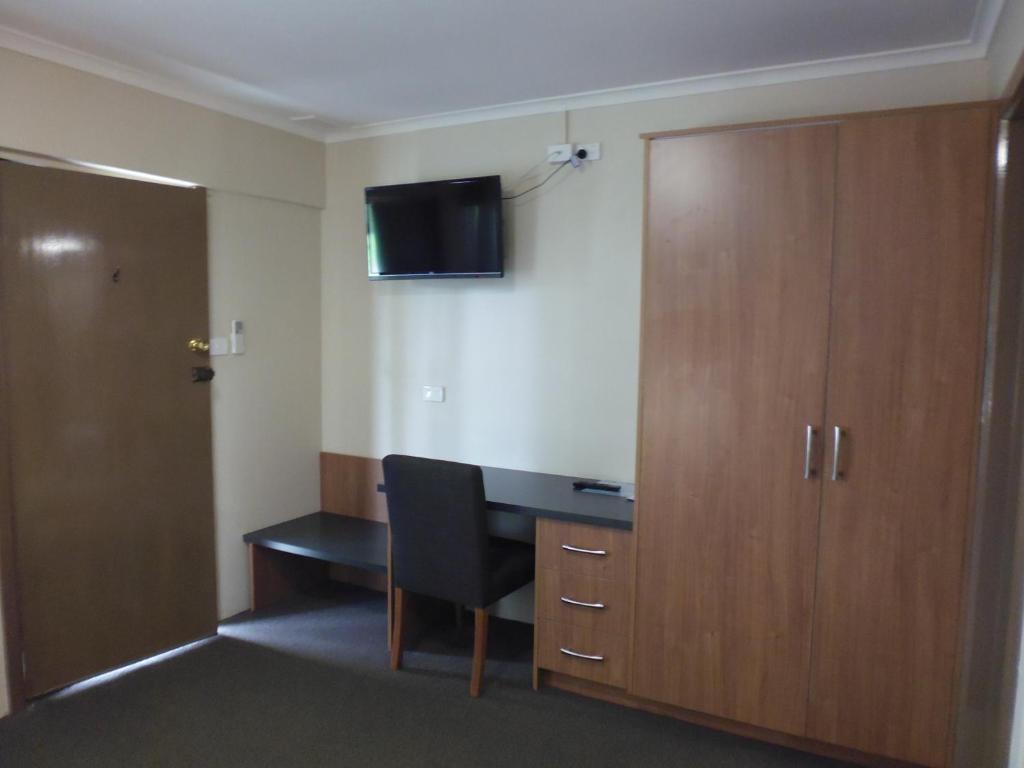 Seabrook Hotel Room Type - Standard Queen Room