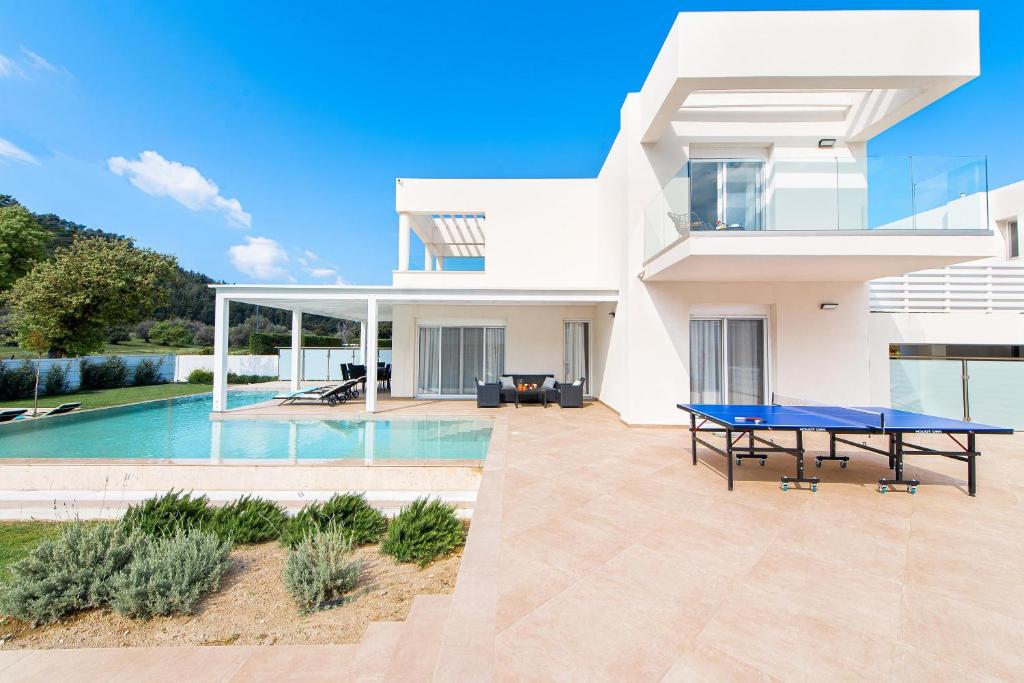 Villa Odysseas photo 2
