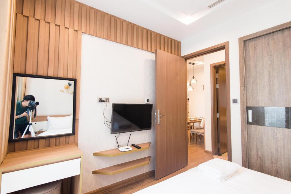 22HOUSING 3-BEDROOM APARTMNET - VINHOMES METROPOLIS