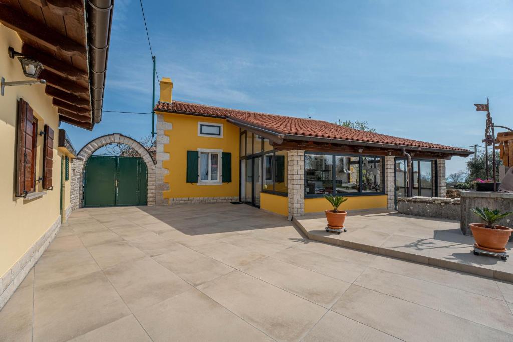 Ferienhaus/HolidayHouse Smokvica **** in Rakalj photo 3