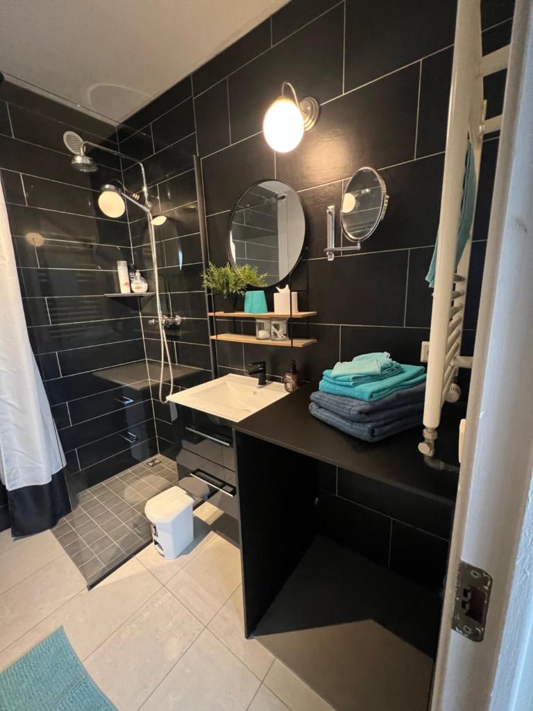 Varmi Guesthouse Apartments & rooms photo 4