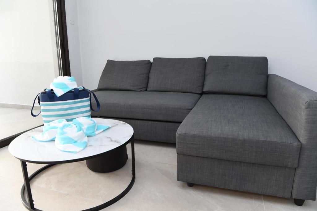Alexis Apartments - Nice 2-bedroom with swimming pool photo 4