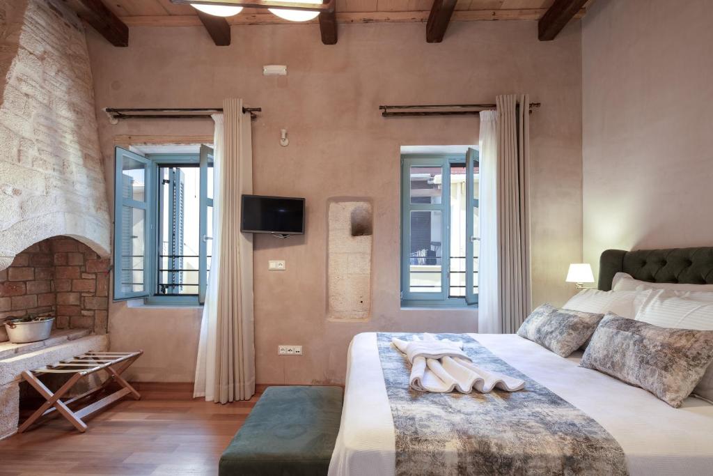 DOMUS CLODIA, sensing Rethymno's Old Town!