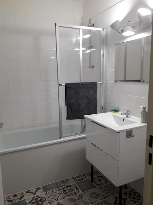 Maison 3 chambres prox CNPE Dampierre photo 2