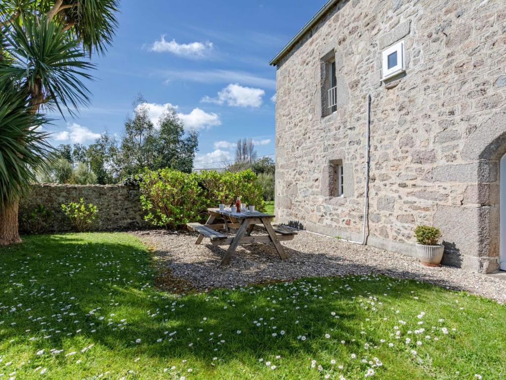 Holiday Home La Ferme du Manoir - RVI400 by Interhome photo 1