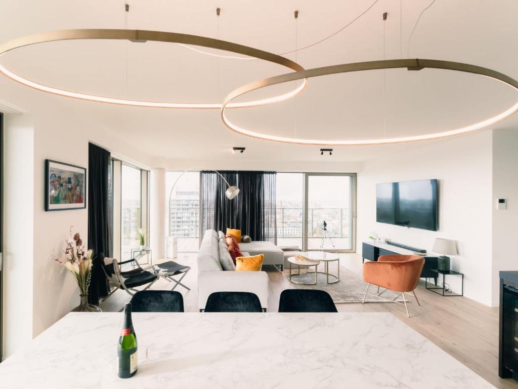 Apartment Sky Tower View by Interhome photo 3
