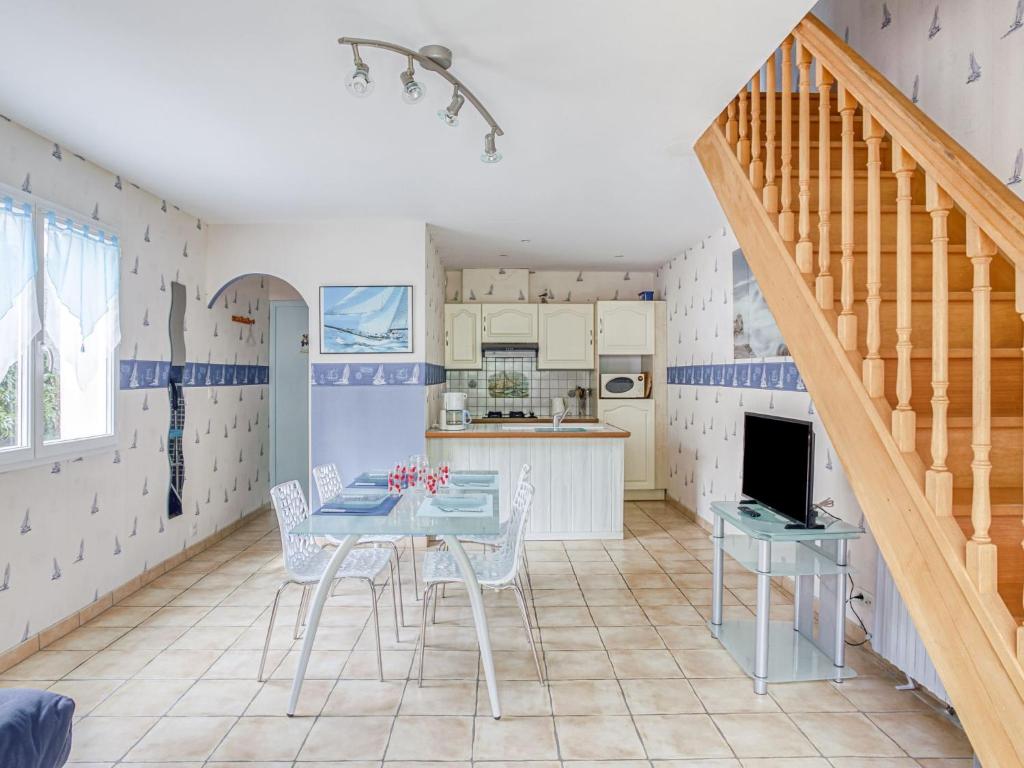 Holiday Home Maison de l'Anse du Guesclin by Interhome photo 2