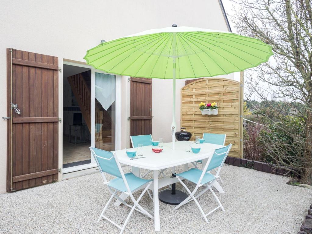 Holiday Home Maison de l'Anse du Guesclin by Interhome