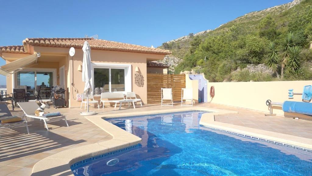 Casa Christina GREAT PRICE! Private, free wifi and EV charger photo 2