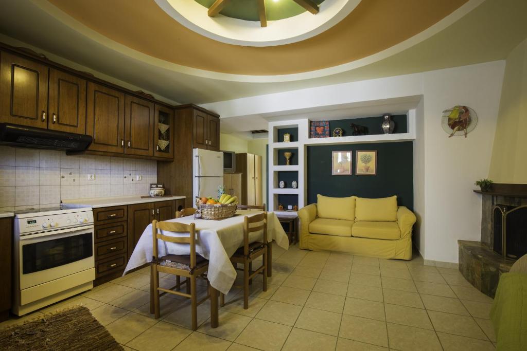 Студио (Четырехместный номер), Lyristis Studios & Apartments
