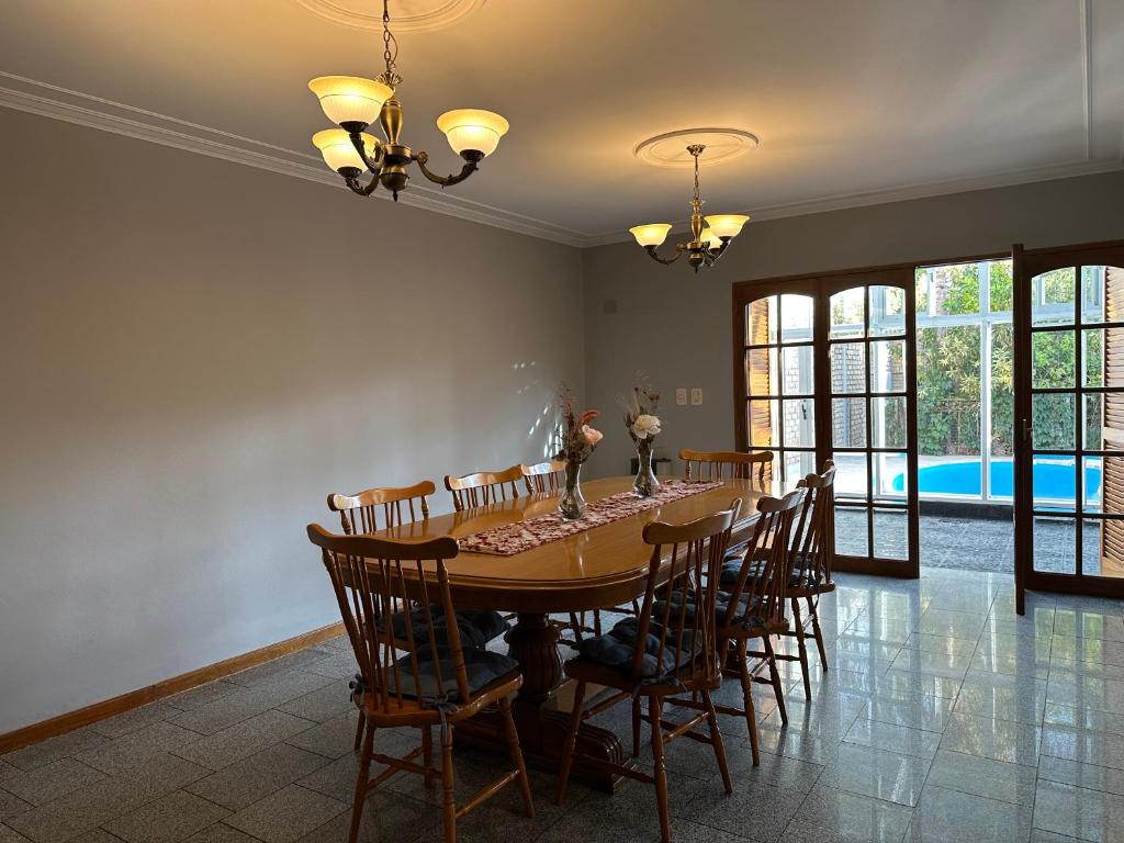 Cozy Luxury Home Mendoza City photo 3