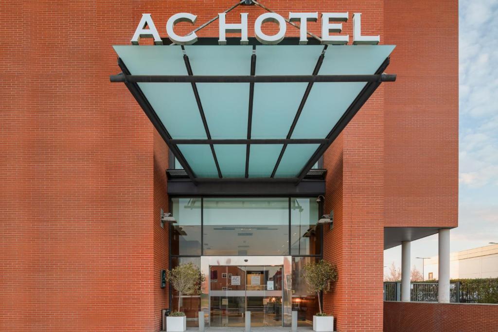 AC Hotel Alcalá de Henares by Marriott photo 1