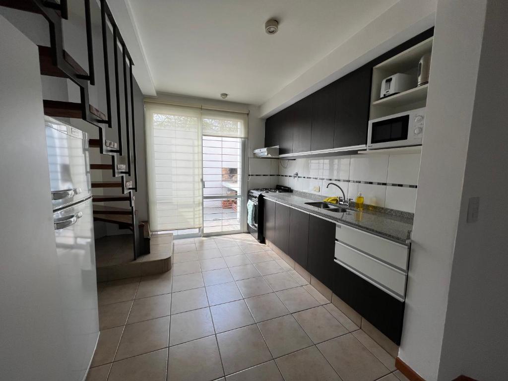 Hermoso duplex con estacionamiento photo 1