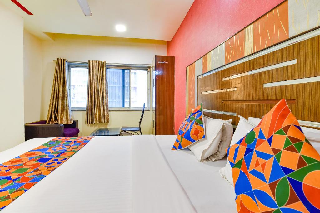 FabHotel Kadamb Inn photo 4
