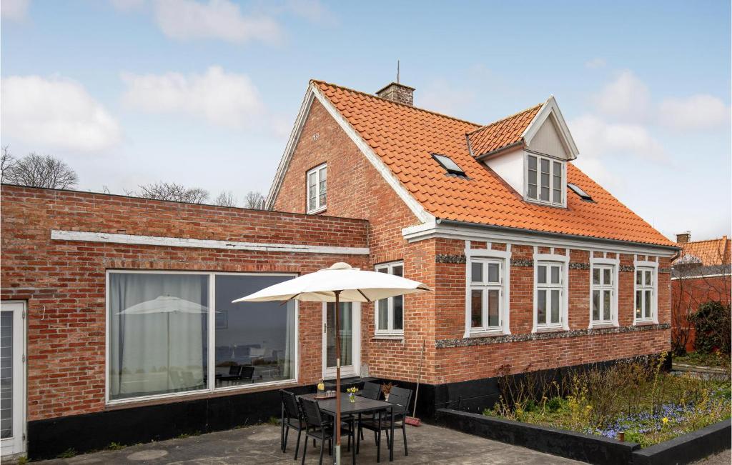 Amazing Home In Svaneke With Wifi And 4 Bedrooms photo 1