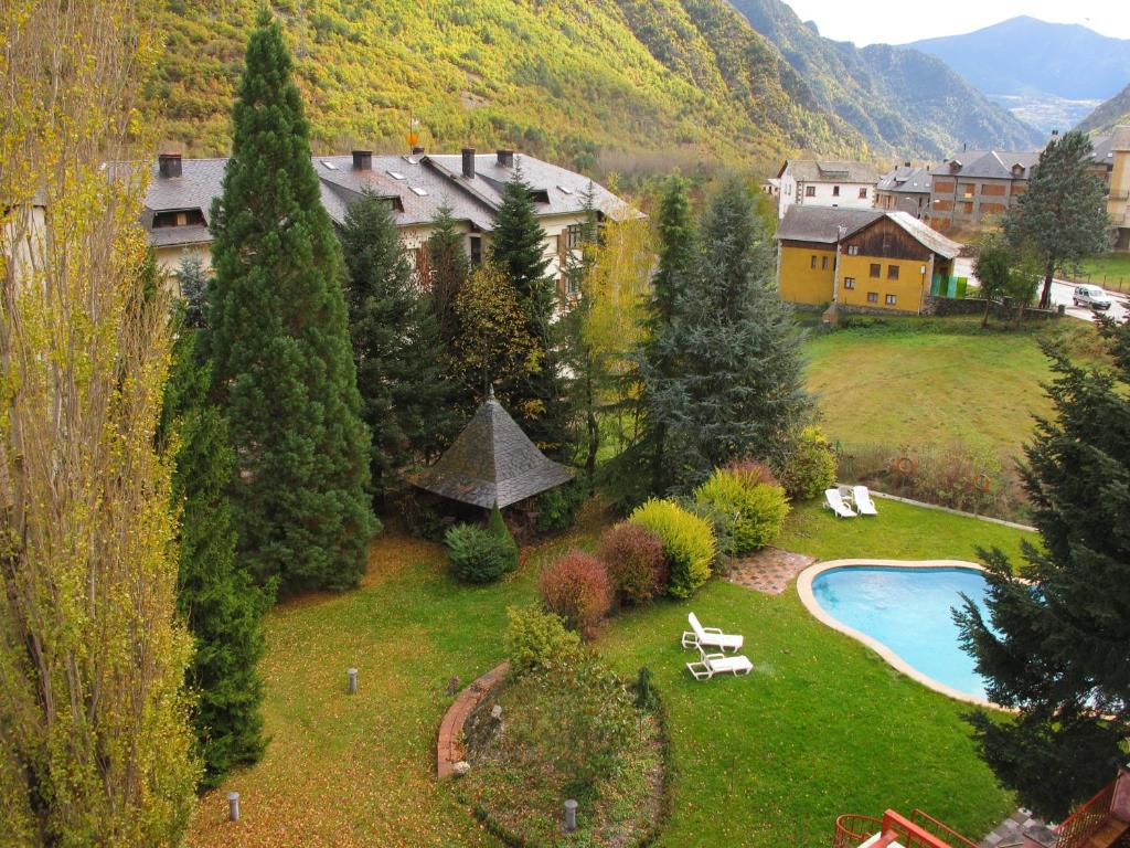 Hotel Cardós photo 3