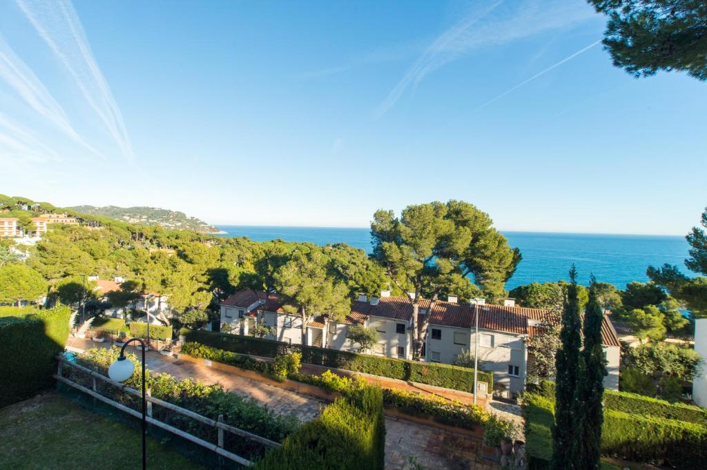 L-5 CALELLA DE PALAFRUGELL 8 pax