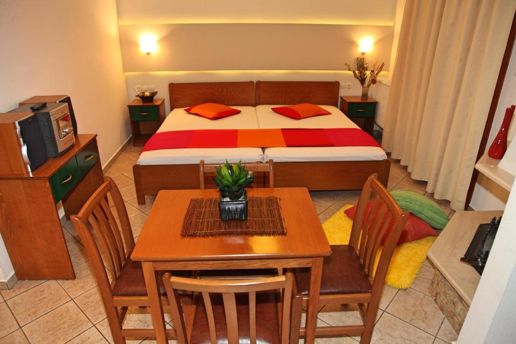 Vaya Apartments & Studios photo 2