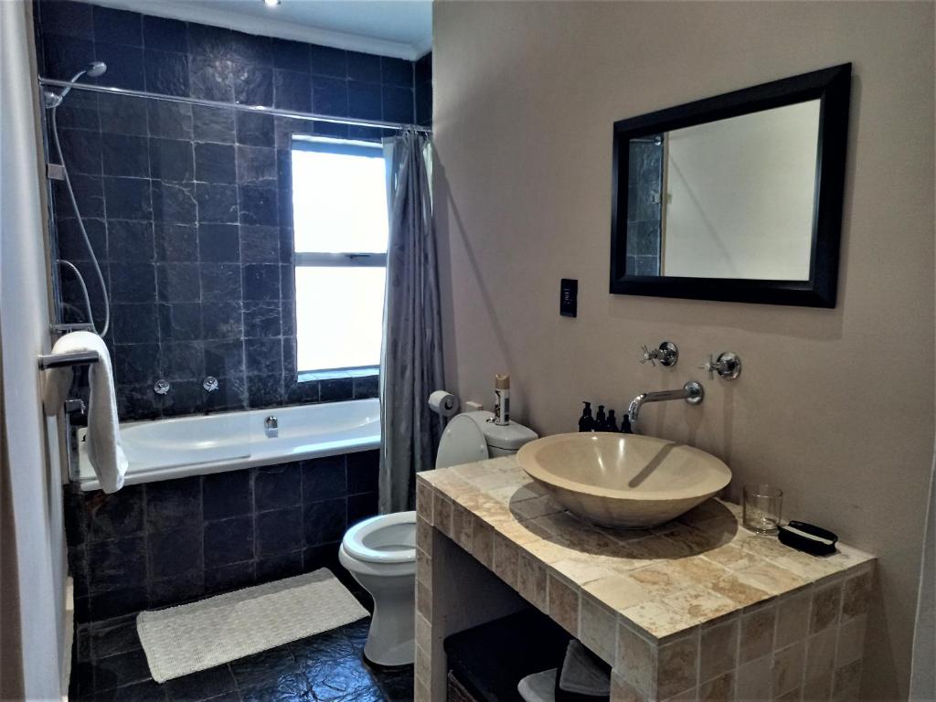 Mandalay Beach Guest House photo 4