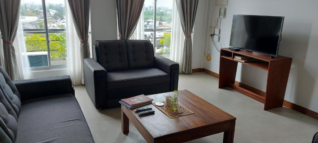 Jays Guest - Rajagiriya Colombo photo 2