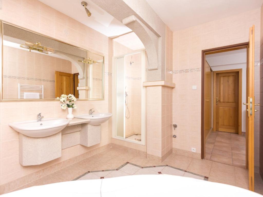 Номер (Дом для отпуска (для 17 взрослых)), Villa Tatry Stola