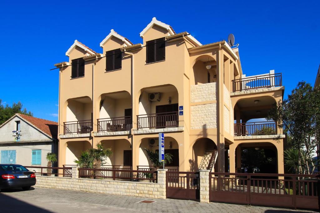 Apartments Maky & Dino photo 3