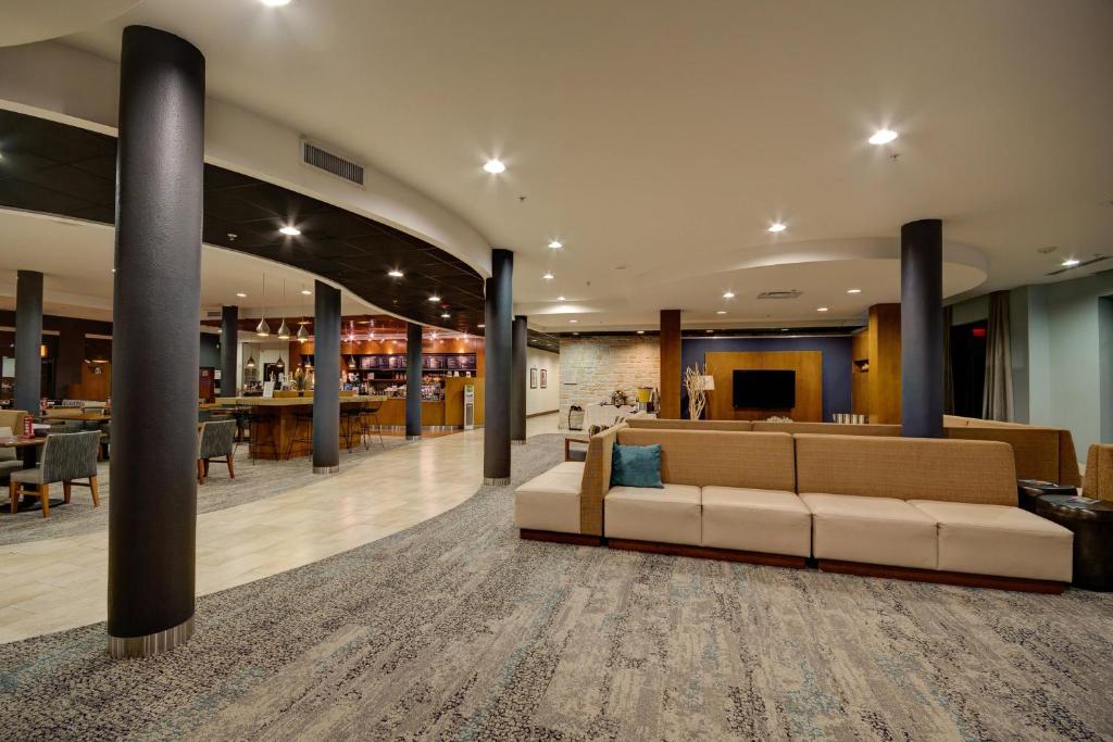 Courtyard by Marriott New Braunfels River Village photo 1