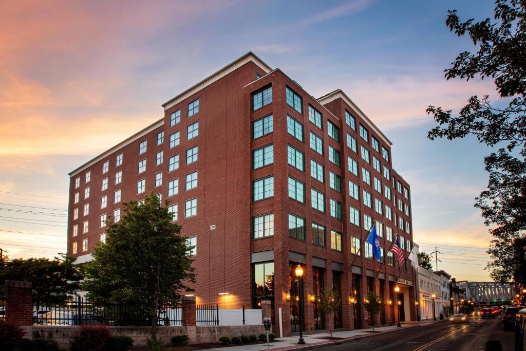 Residence Inn by Marriott Norwalk image