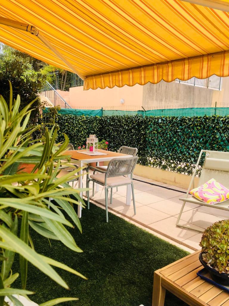 Mon Appart avec Terrasse et Piscine photo 4