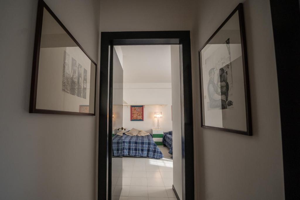 Suite Leone, Taranto