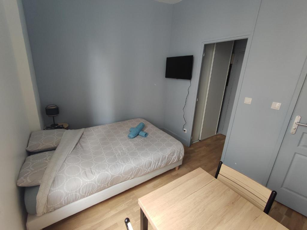 Studio cosy - Hypercentre - 20 min to Paris photo 1