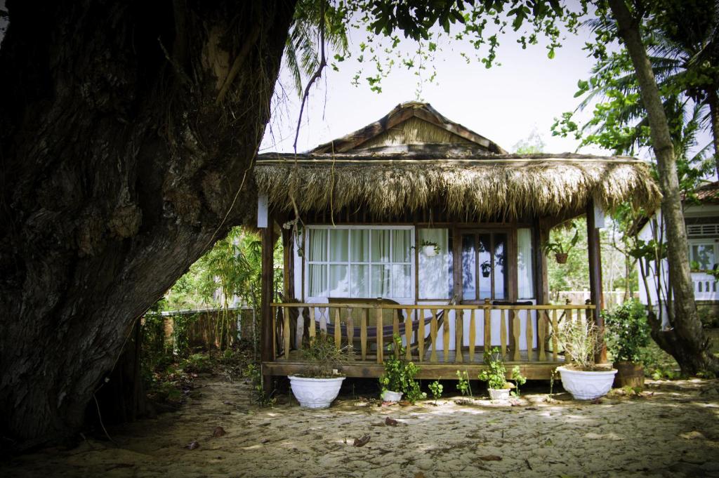 Bamboo Cottages