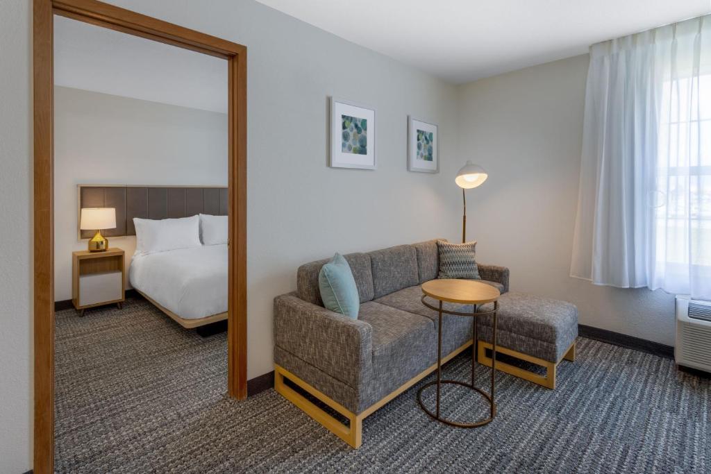 TownePlace Suites by Marriott Metairie New Orleans image