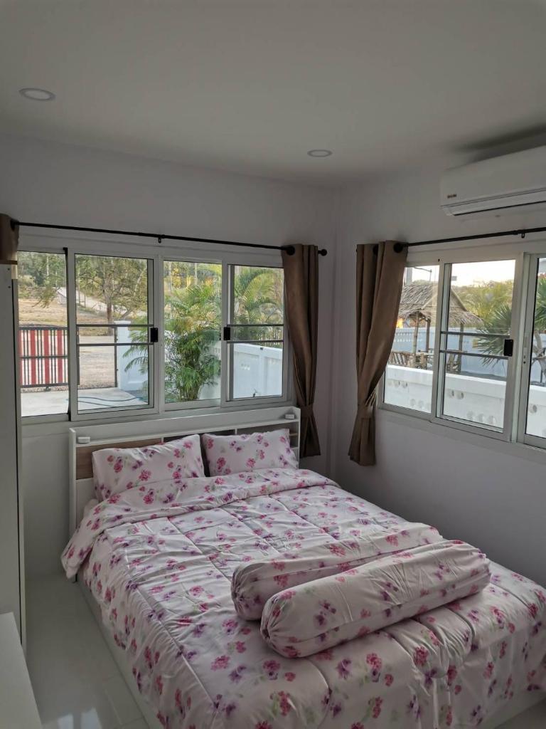 S&F villa photo 3