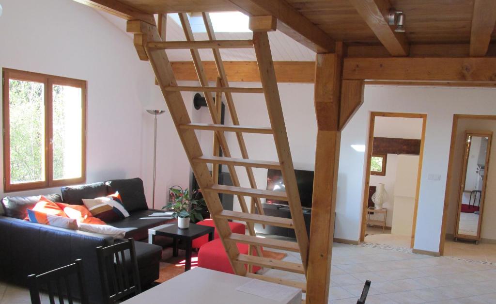 Cozy Villa close to CERN, Geneva Airport, UN photo 1