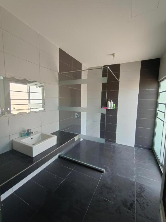 Pro-Qaseh Room Stay , Darulaman Lake Home photo 3