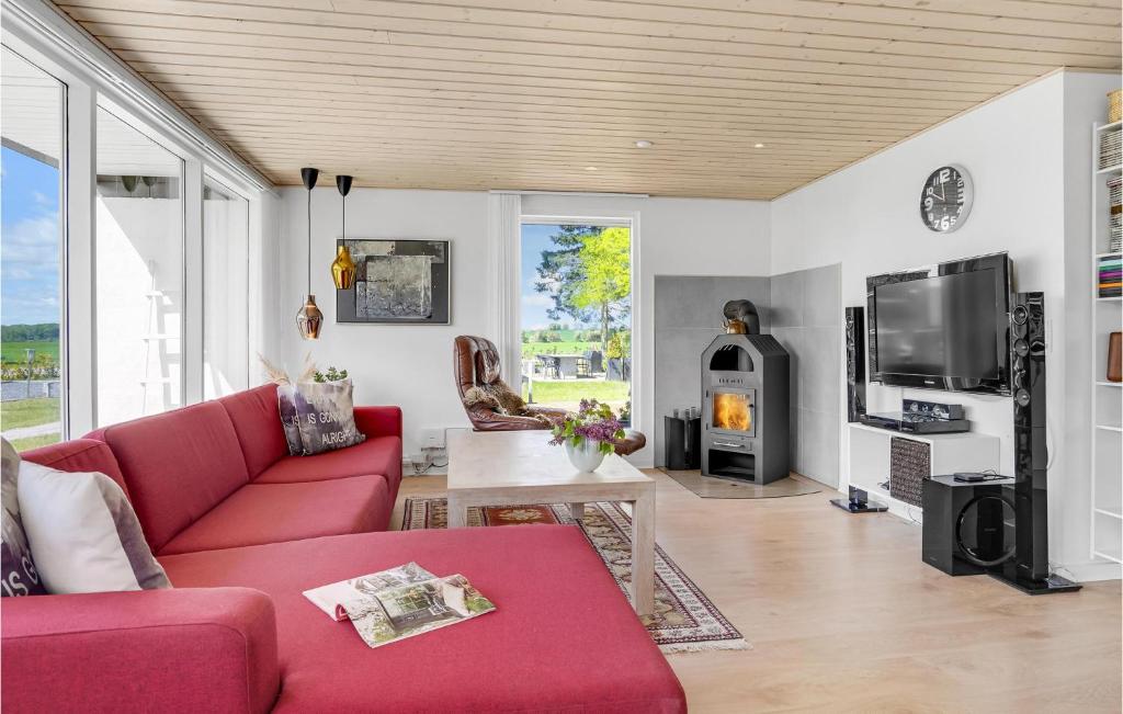 Stunning Home In Odder With 4 Bedrooms, Wifi And Sauna photo 1