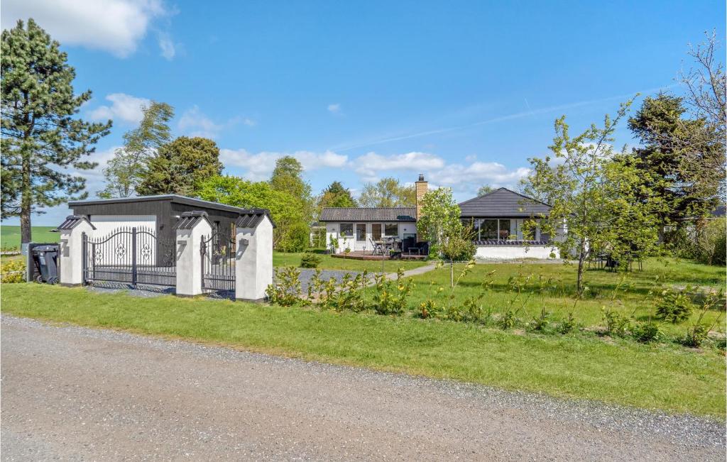 Stunning Home In Odder With 4 Bedrooms, Wifi And Sauna photo 2