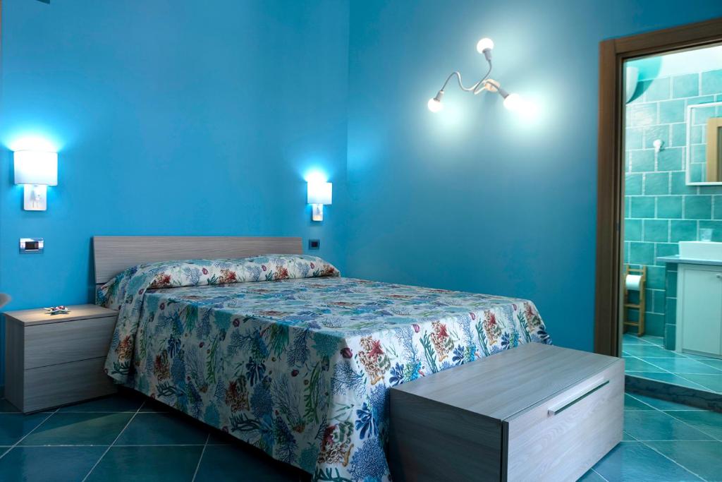 Casina Lambis photo 4
