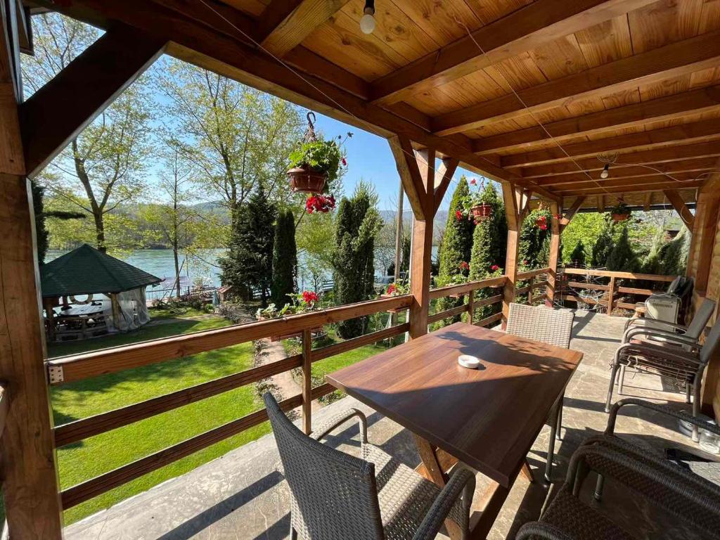 Apartman "Kapetana luka" photo 3