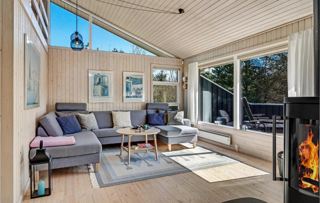 Awesome Home In Saltum With Sauna, Wifi And 4 Bedrooms photo 2