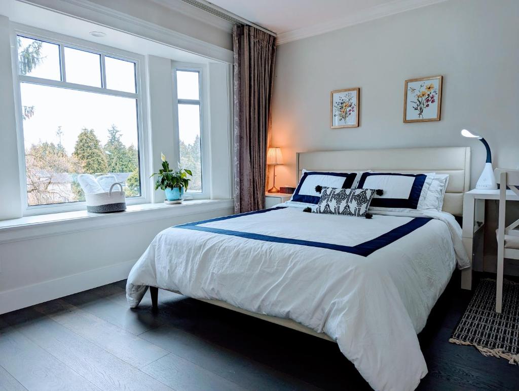 Nice home away at Vancouver near YVR, Vancouver