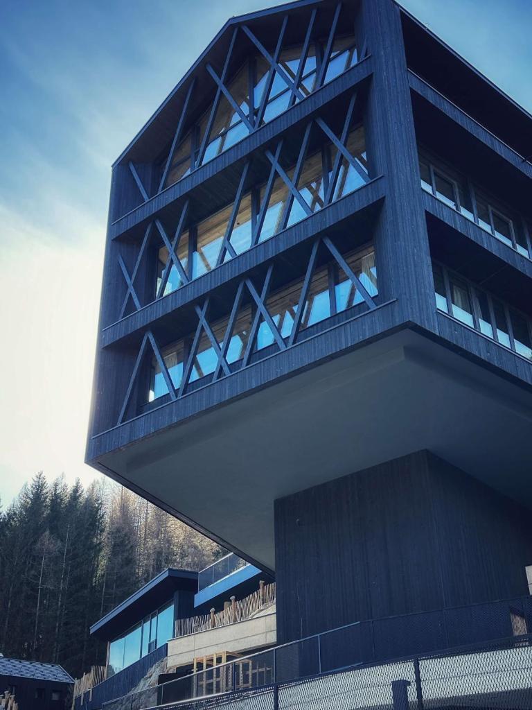 Amus Suites Dolomites
