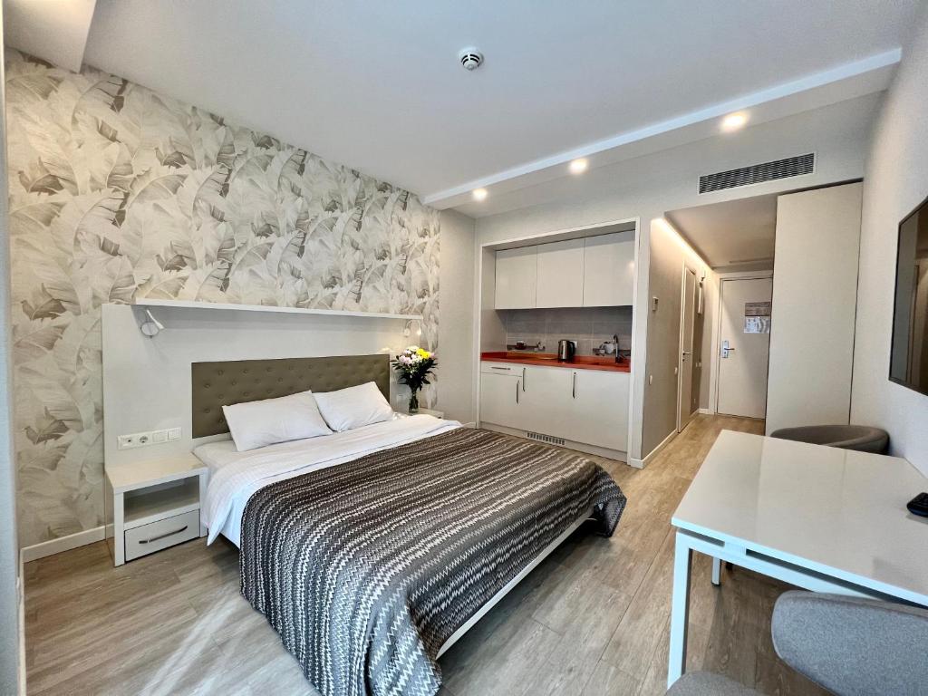 Your Sunshine Apartments Batumi photo 3